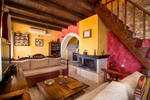 Aparthotel Samonas Traditional Settlement