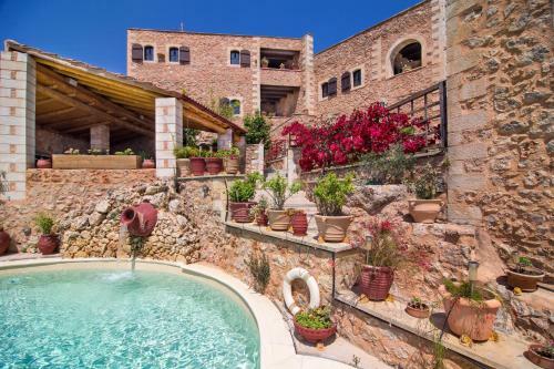 Aparthotel Samonas Traditional Settlement