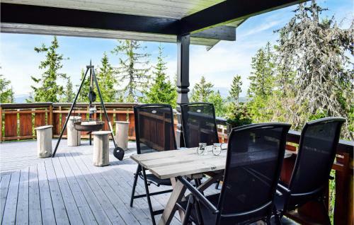 Amazing Home In Sjusj�en With 3 Bedrooms