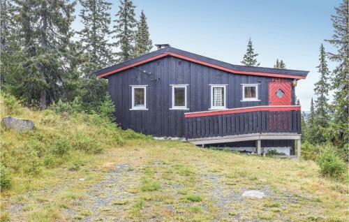 Stunning Home In Sjusj�en W/ 3 Bedrooms
