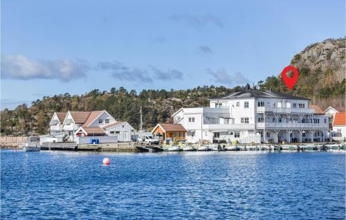 Nice Apartment In Spangereid With Wifi And 2 Bedrooms