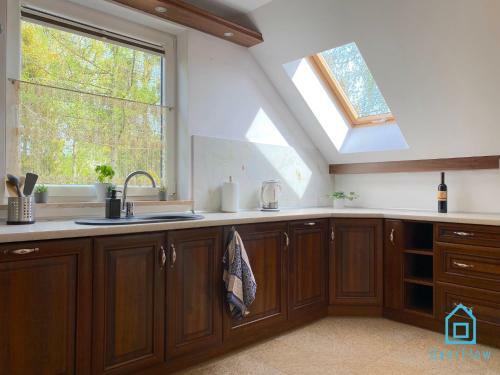 Loft Apartment - Ca?oroczny Apartament Nad Jeziorem Kamie?