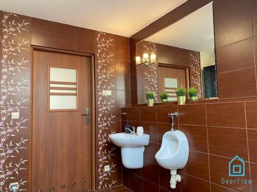 Loft Apartment - Ca?oroczny Apartament Nad Jeziorem Kamie?