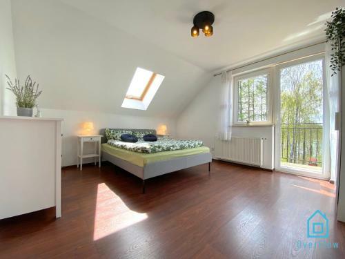 Loft Apartment - Ca?oroczny Apartament Nad Jeziorem Kamie?