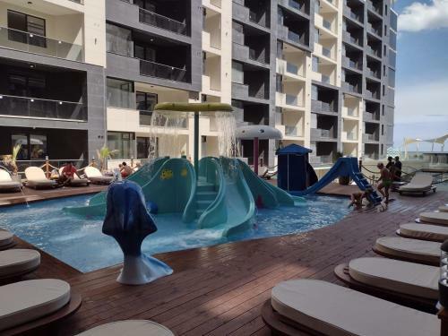 Ray Apartment - Mamaia Nord Beachfront