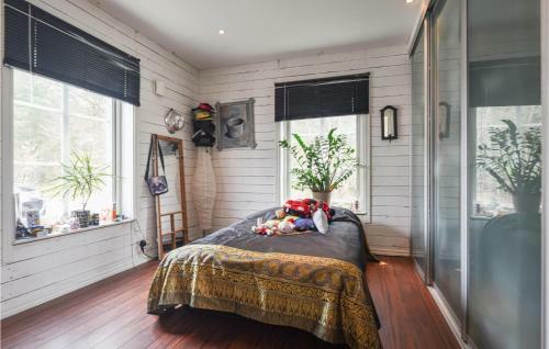 Amazing Home In Kode With Wifi And 3 Bedrooms