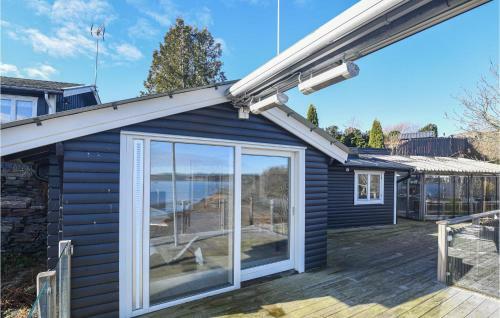 Nice Home In Kode With Wifi And 1 Bedrooms