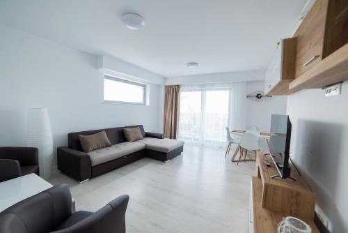 Twin Mamaia Apartments