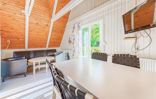 Awesome Home In Landskrona With 3 Bedrooms