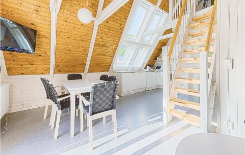 Awesome Home In Landskrona With 3 Bedrooms
