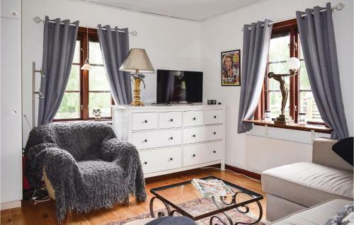 Nice Home In Ljungby W/ 3 Bedrooms