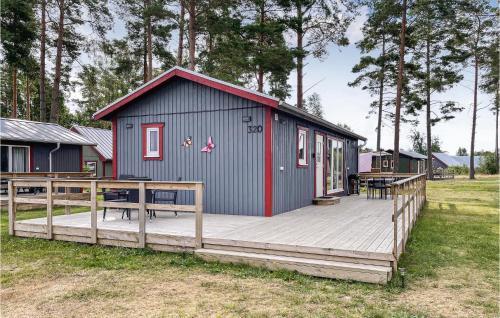 Stunning Home In L�ttorp With Wifi And 3 Bedrooms