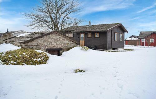 Beautiful Home In L�ttorp With Wifi And 2 Bedrooms