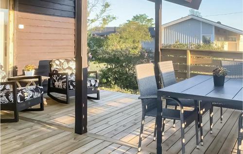 Beautiful Home In L�ttorp With Wifi And 2 Bedrooms