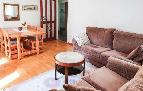 Beautiful Home In L�ttorp With 2 Bedrooms