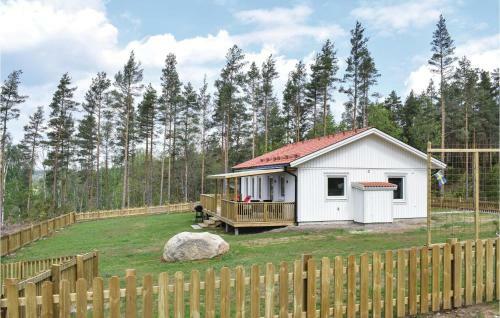 Awesome Home In M�lilla W/ 2 Bedrooms