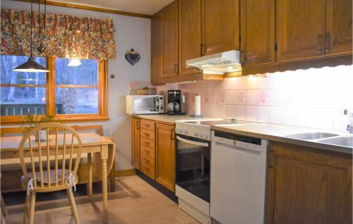 Stunning Home In M�rrum With Wifi And 3 Bedrooms