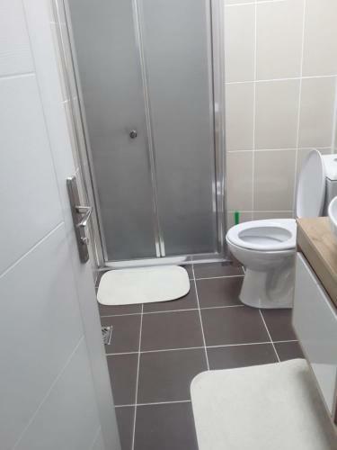 Happy Life Apartments
