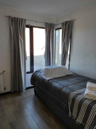 Mountain Luna - Valle De Los Molles - Las Le�as