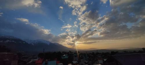 Bed & Breakfast Dadhwal Bnb