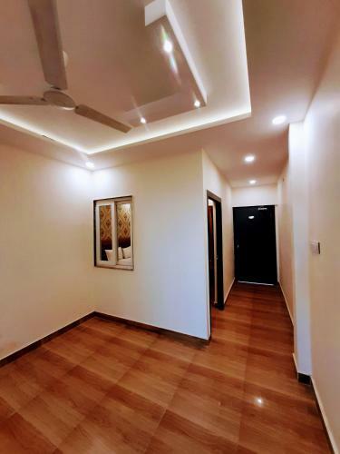 Hotel Sky View