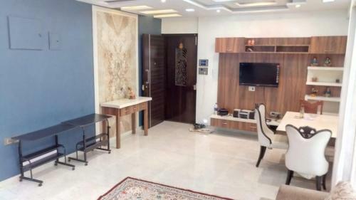 Beautiful, Fully, Furnished, Forest Facing Duplex Apartment