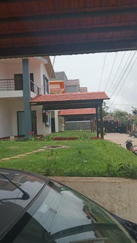 A1 Home Stay And Cottages