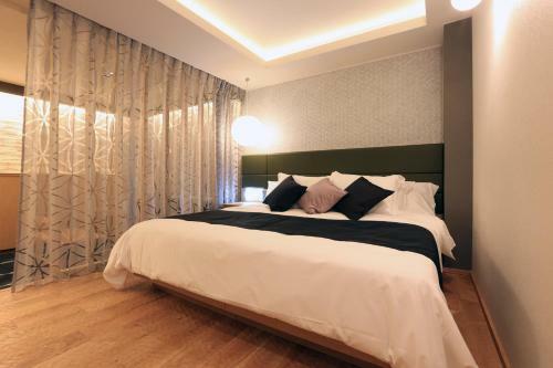 Hotel ?????