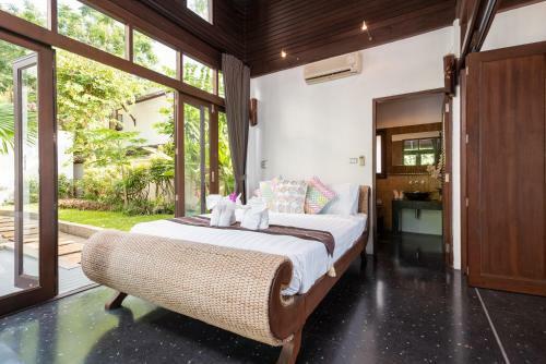 Villa Lily Beach Front