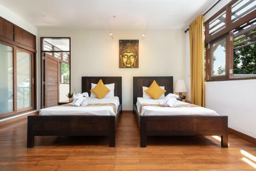 Villa Lily Beach Front
