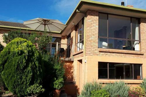 Baywatch St Helens 3 Bed 2 Bathrooms With Views