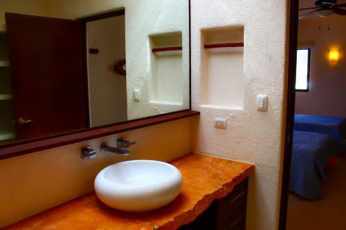 Egina Luxury Villa