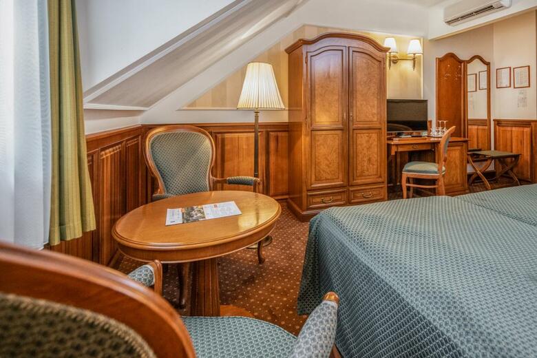 Kast�lyhotel Sasv�r Resort