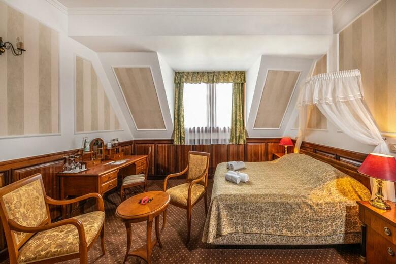 Kast�lyhotel Sasv�r Resort