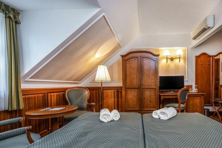 Kast�lyhotel Sasv�r Resort