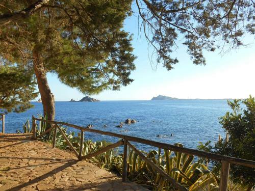 Bed & Breakfast Marina's Apartment Ogliastra