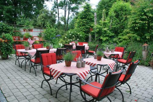 Hostal G�stehaus An Der Sempt Garni