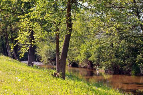 Perper?shka River Villas