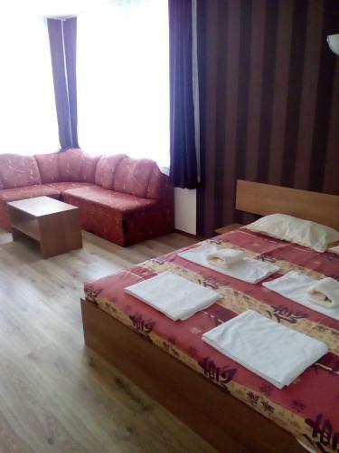 Perper?shka River Villas