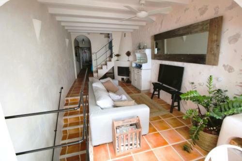 Casa De Dise�o Con Piscina Y Preciosas Vistas Al Mar