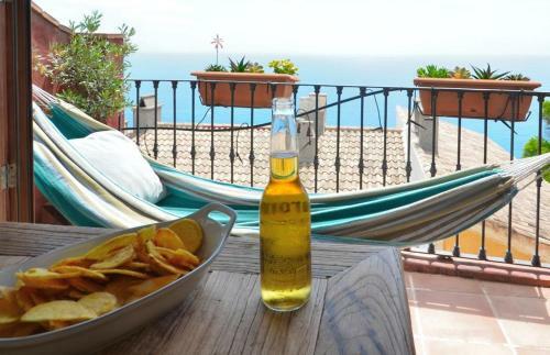 Casa De Dise�o Con Piscina Y Preciosas Vistas Al Mar