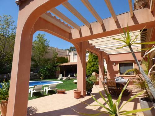 Beach Villa Torreveilla
