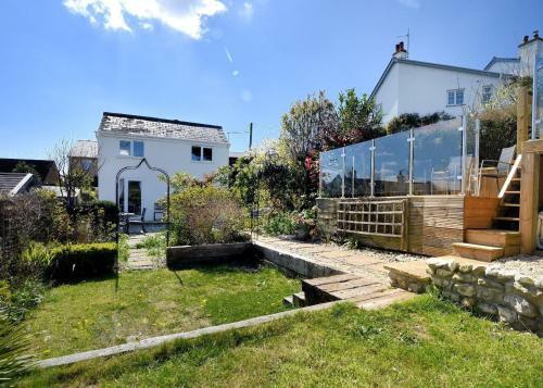 Meadow Cottage