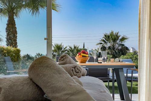 Beautiful Apartment In Alcazaba Lagoon