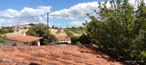 Liland Summer Cottage Lefkandi