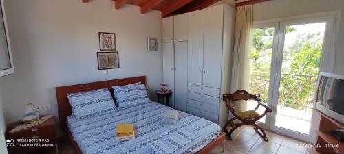 Liland Summer Cottage Lefkandi