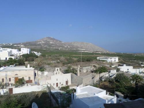 Santorious Quiet Apartment