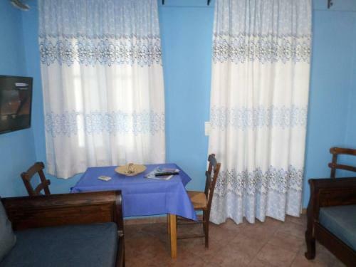 Santorious Quiet Apartment