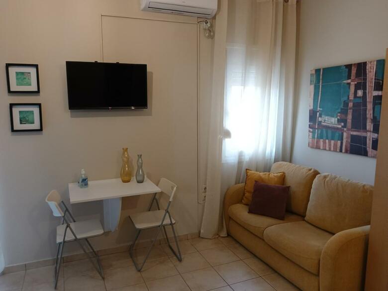 Amelie's Apartments