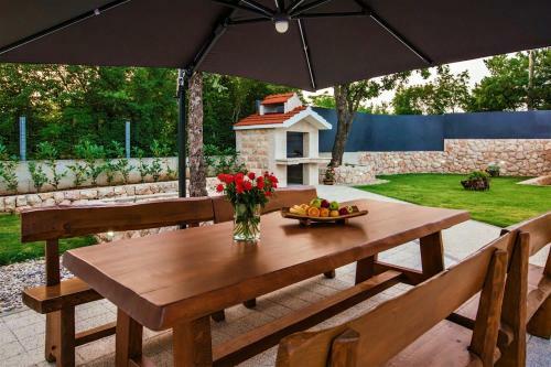 Villa Dubravka, ?umet - Makarska